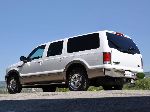  4  Ford () Excursion