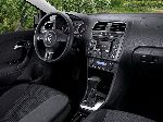  17  Volkswagen () Polo  5-. (5  2009 2015)