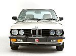 77  BMW 5 serie  (E28 1981 1988)
