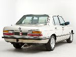  79  BMW 5 serie  (E34 1988 1996)