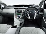 11  Toyota () Prius  (3  2009 2011)