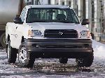  25  Toyota Tundra Regular Cab  2-. (1  2000 2002)