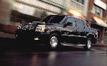  8  Cadillac Escalade  (2  2002 2006)