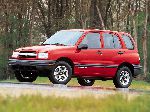  9  Chevrolet Tracker  (2  1998 2004)